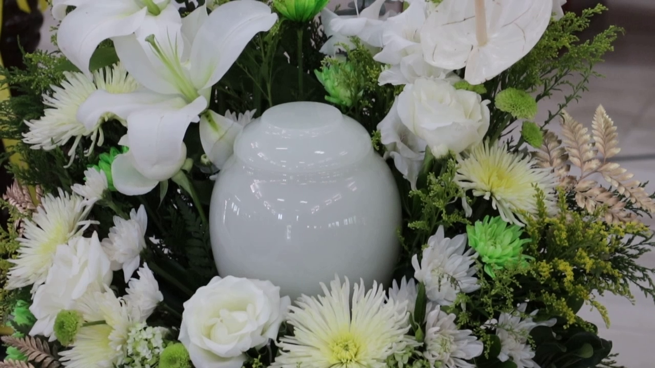 Jenny Lovell Laid to Rest