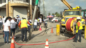 From Airconditioned Offices to Cleaning Drains, Mayor and Councilors Get Dirty