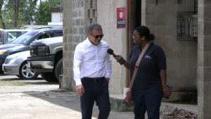 Exembajador Beliceño Comparece en Tribunal Superior por Cargos de Violación