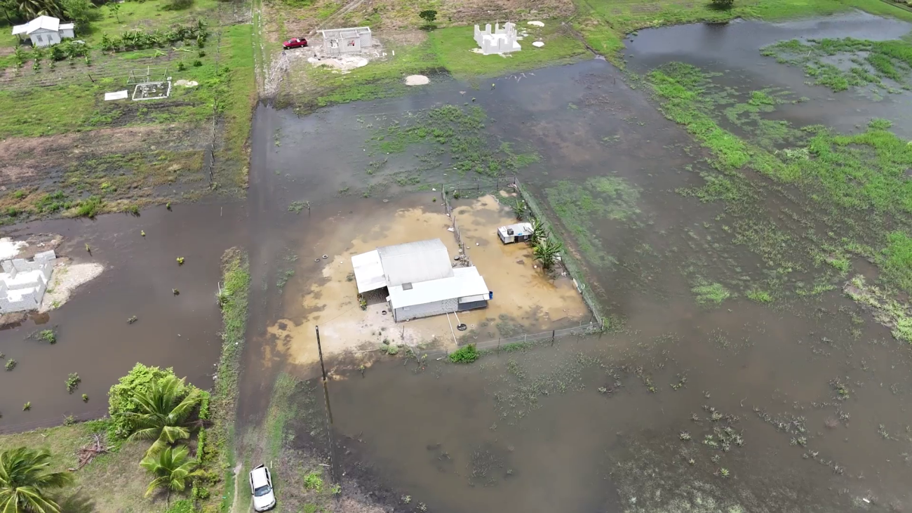 MIDH repara daños tras inundaciones