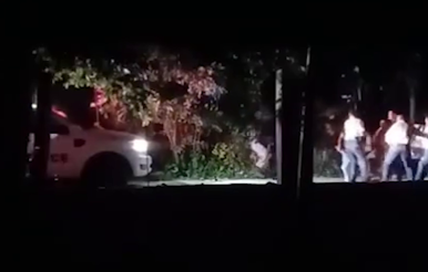 Conflicto entre policía y civiles