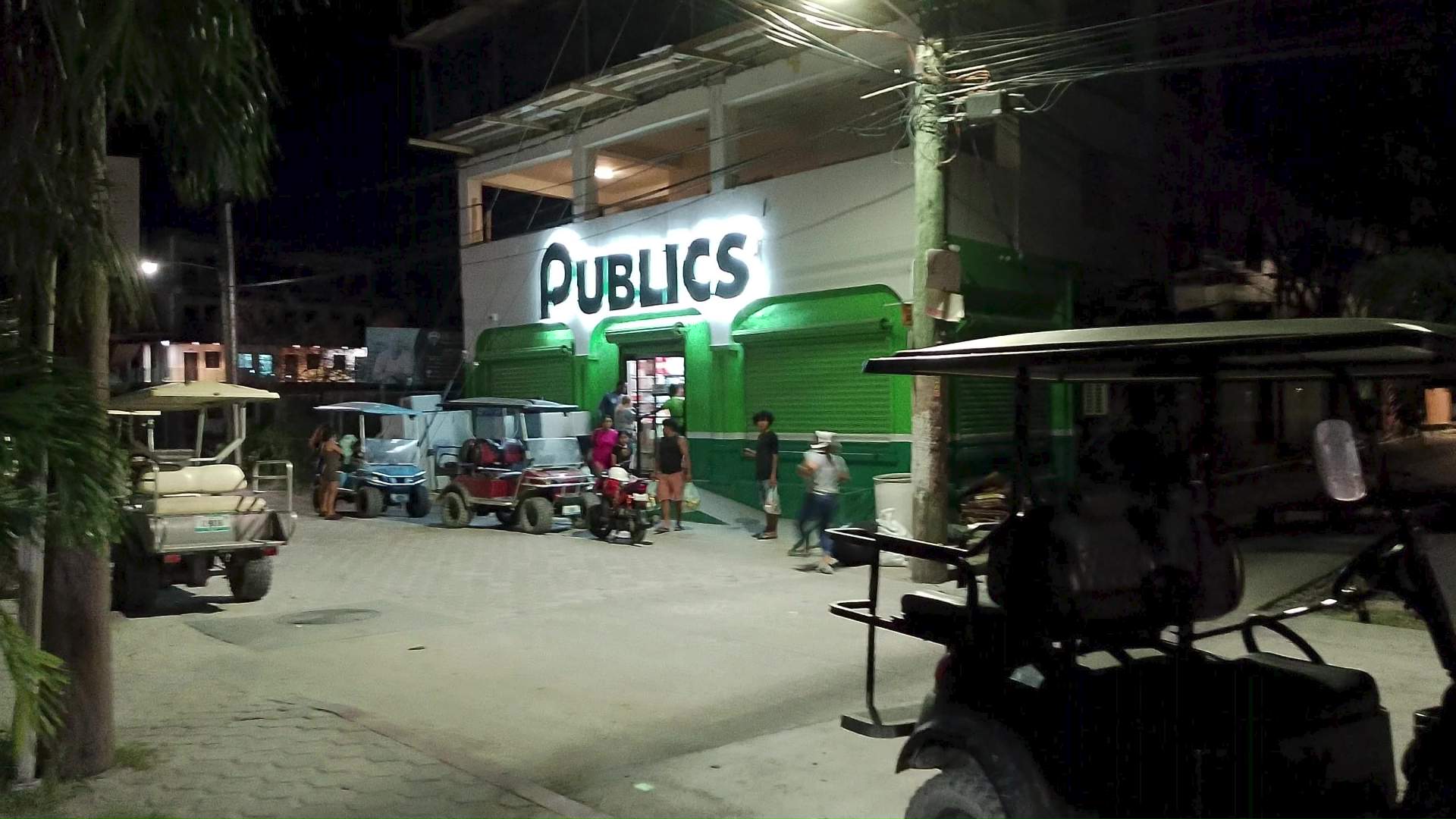 Armed Robbery in San Pedro: Teen Suspects Detained