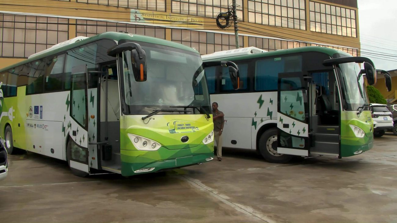 Belize impulsa transporte eléctrico público moderno