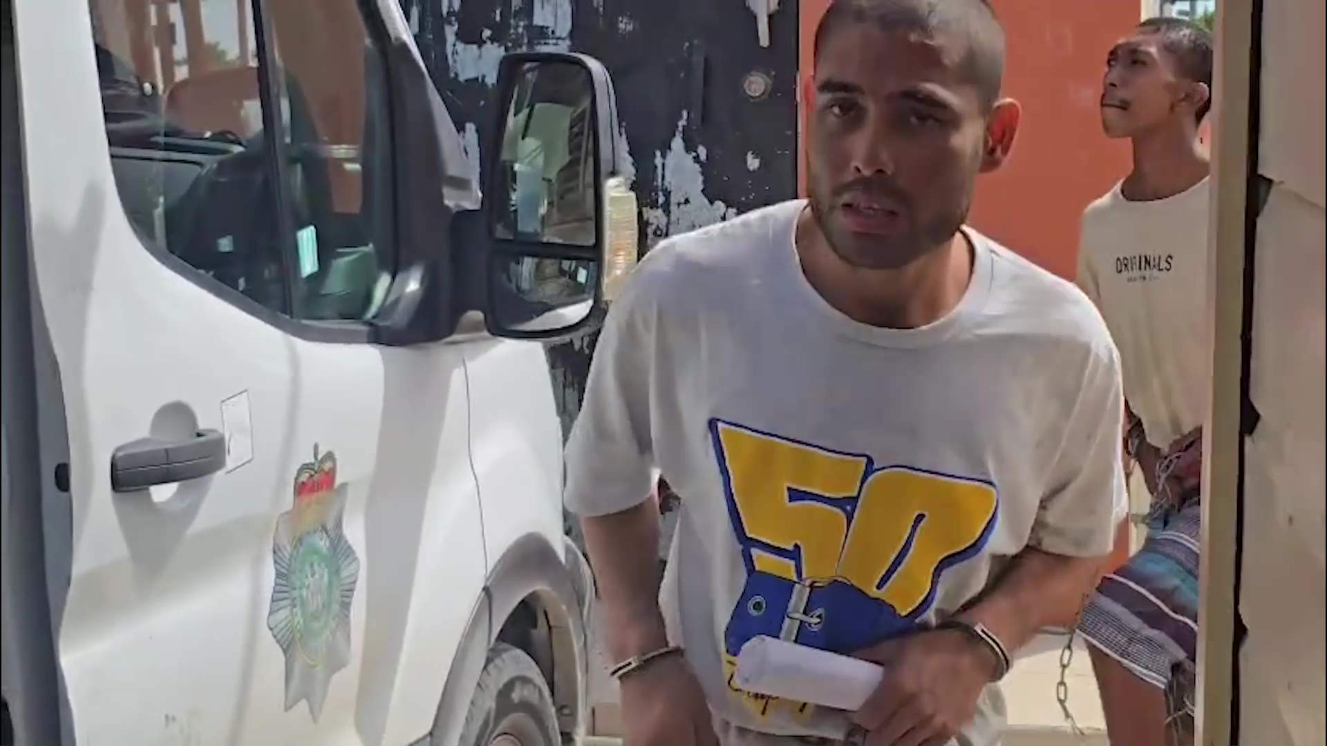 Prisoner’s Bold Escape Attempt Foiled Outside Court