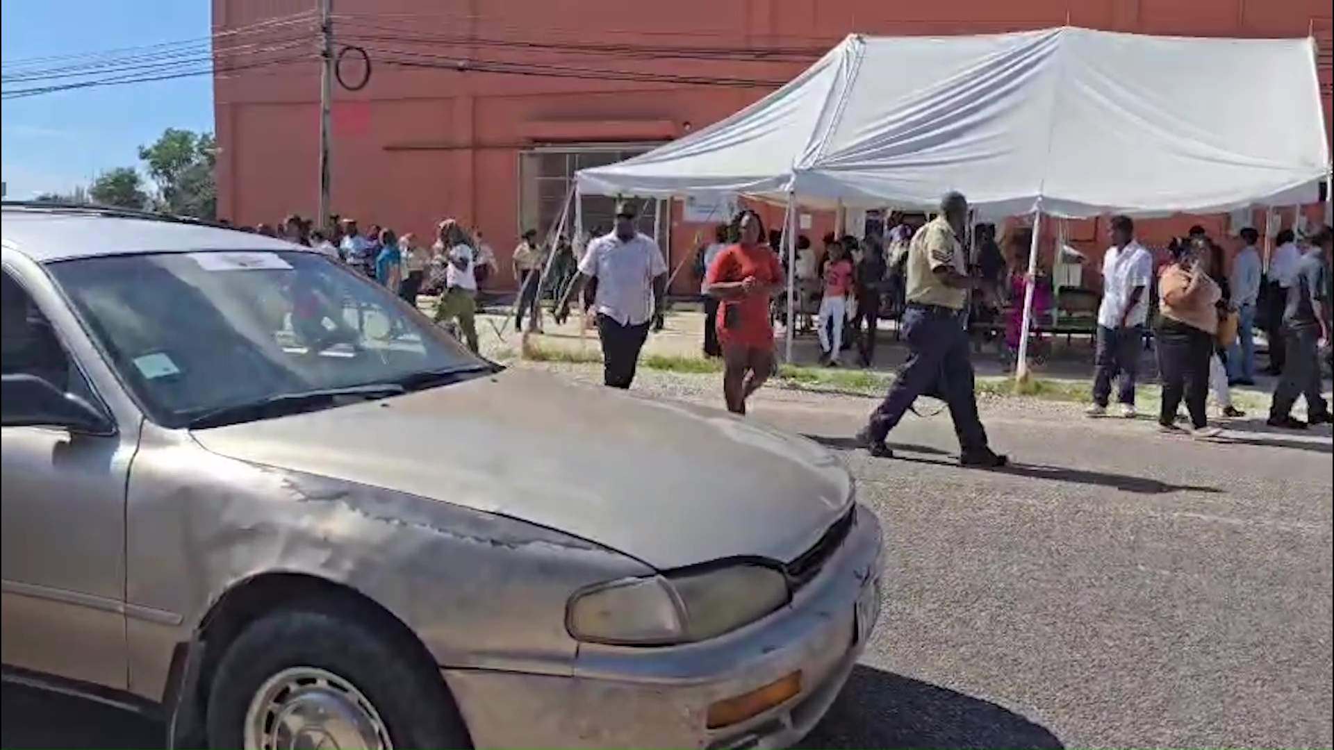 Magistrate’s Court Evacuated Amid Bomb Threat Scare
