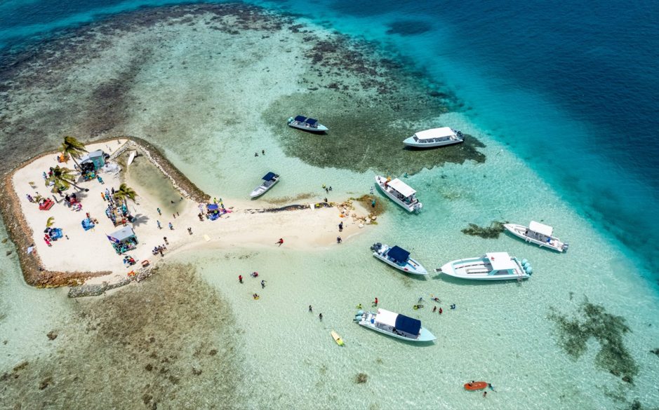 Southern Environmentalists Stop Mass Visit to silk Caye