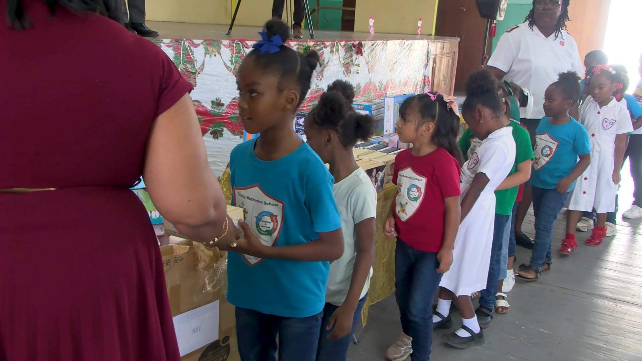 Salvation Army Celebrates Christmas with 400 Children
