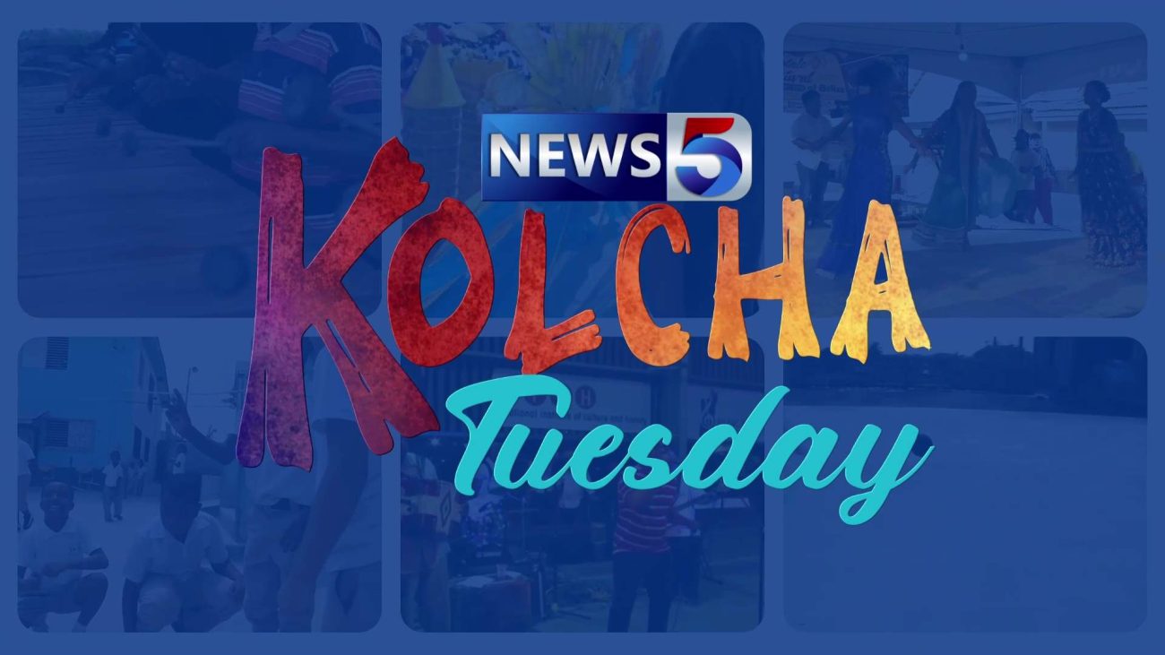 Braids, Nails, and Holiday Cheer: Looking Beautiful Just in Time for Christmas