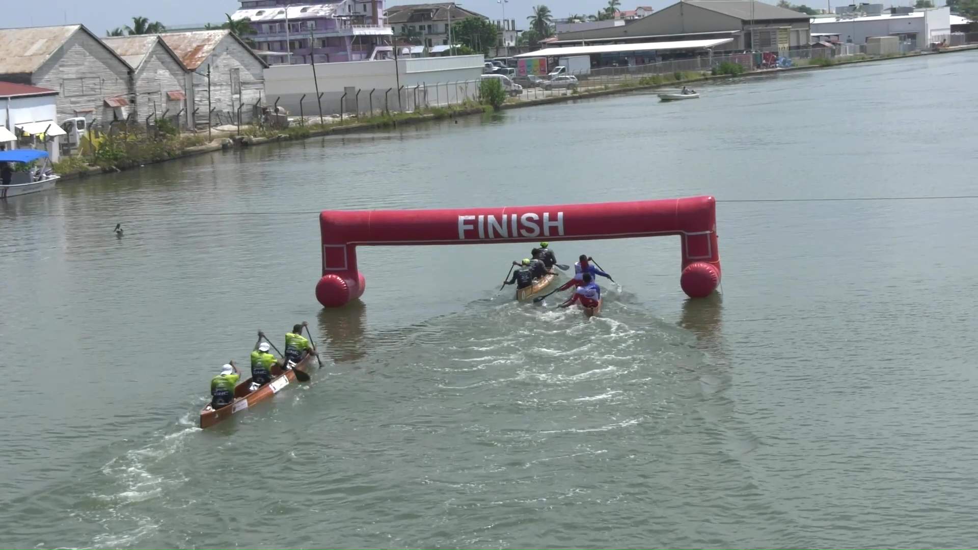 Fans, Paddlers Clash with Proposed Ruta Maya Change