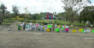 Retired BTL Workers Take Protest to National Assembly