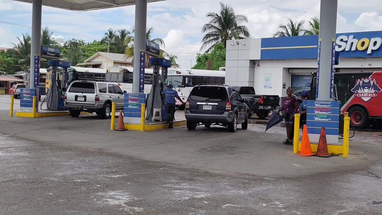 Opposition Demands Ceiling Fuel Prices as Fuel Cost Spikes
