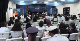 Growing Gathering Spreads Message of Peace at Jalsa Salana