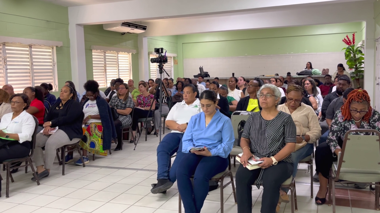 Employers, Workers Pressured to Find Common Ground in Labor Talks