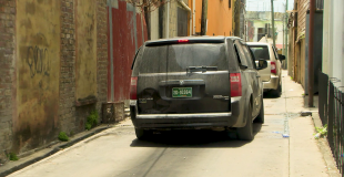 Squeezed by Fuel and Competition, Dollar Van Drivers Raise Fare