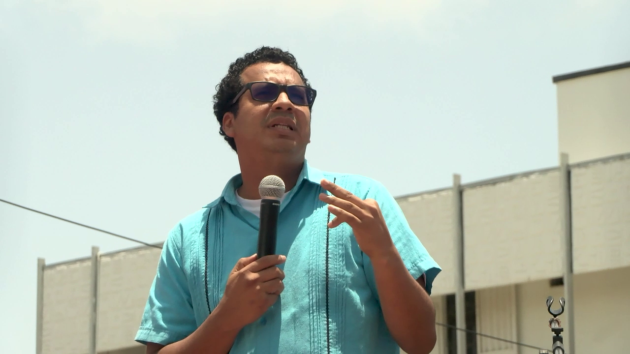 Unions and Churches Absent from Today’s Anti-Corruption Protest  