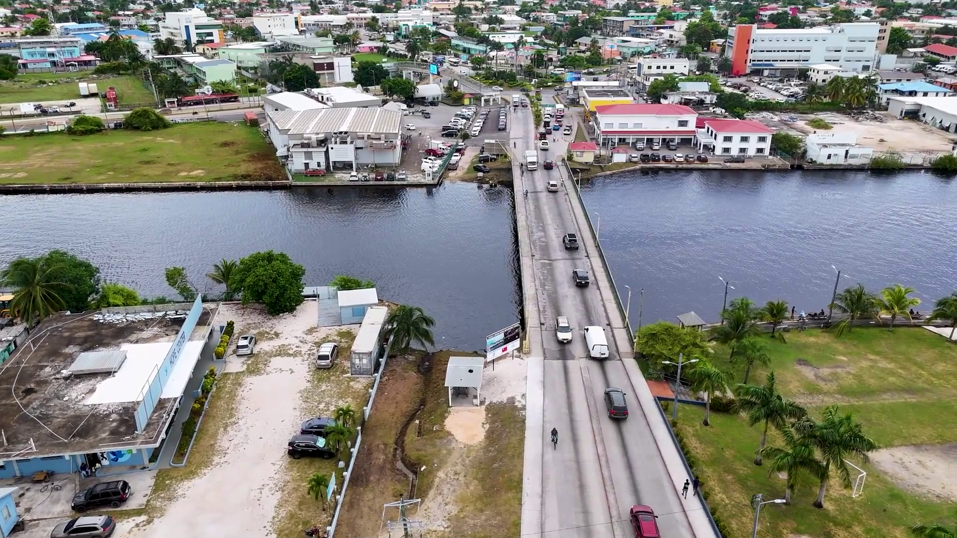 Temporary Bridges Built for One Way Traffic Flow