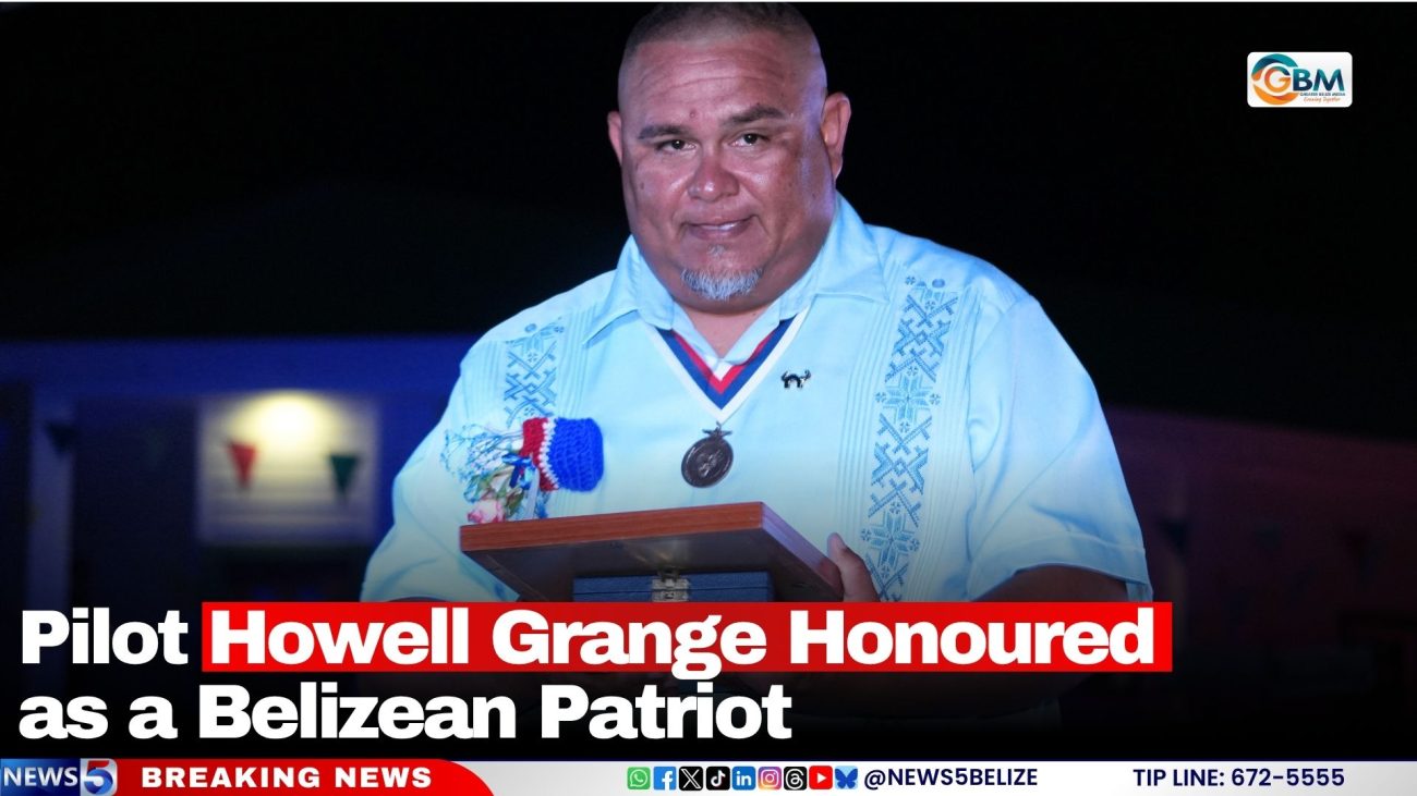 Pilot Howell Grange Honoured as a Belizean Patriot