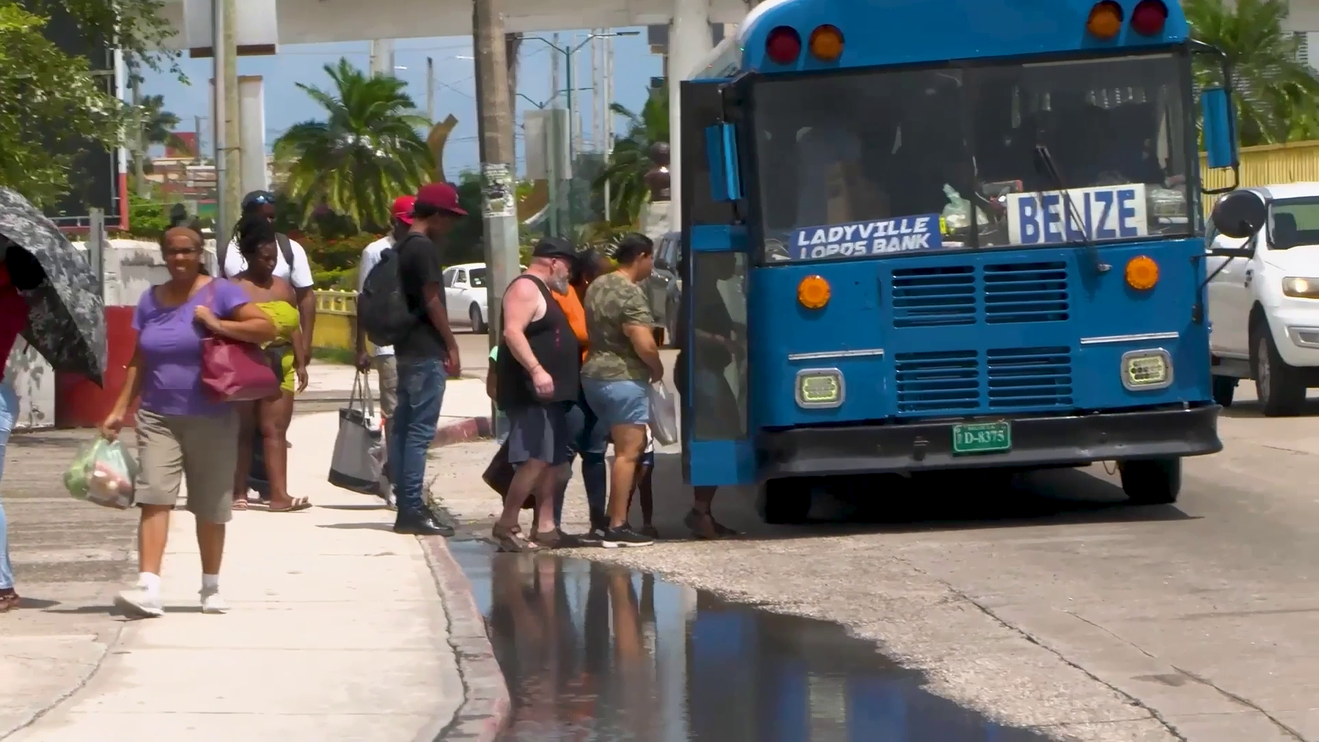 Cabinet Gives Bus Operators More Than They Requested