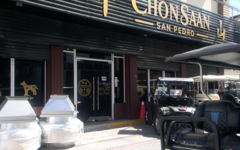 Island Appetite Overwhelms Chon Saan Kitchen