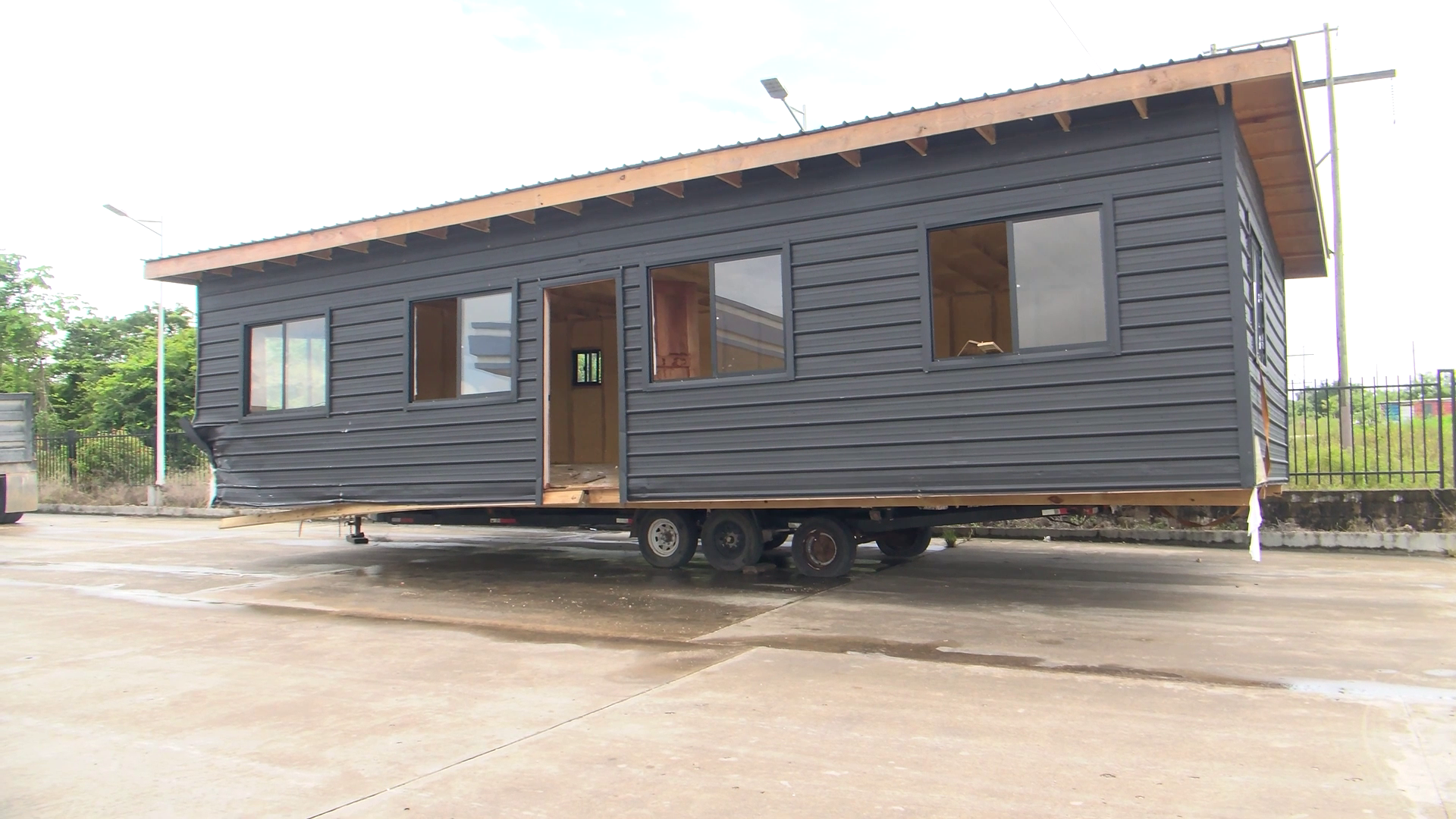 Deadly Prefab Home Crash Exposes Serious Highway Safety Gaps