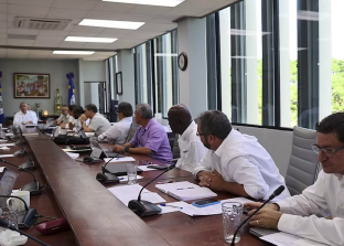 Is Cabinet Divided? Ferguson: “I Am a Team Player”